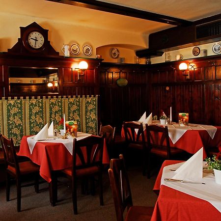 Gasthof Hotel Zweimueller Grieskirchen Dış mekan fotoğraf