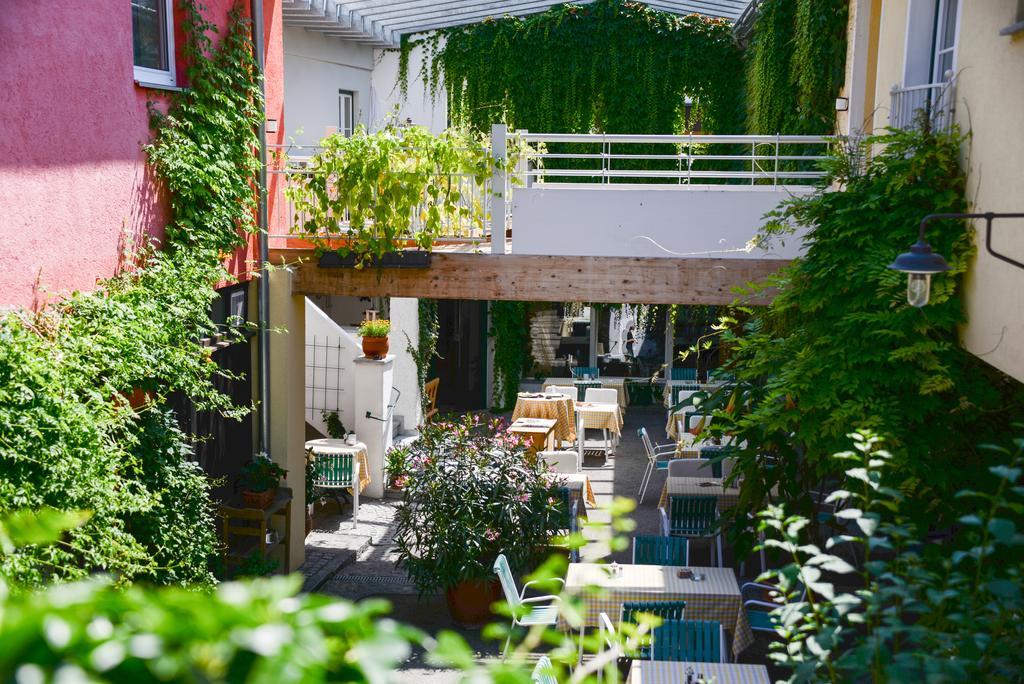 Gasthof Hotel Zweimueller Grieskirchen Dış mekan fotoğraf
